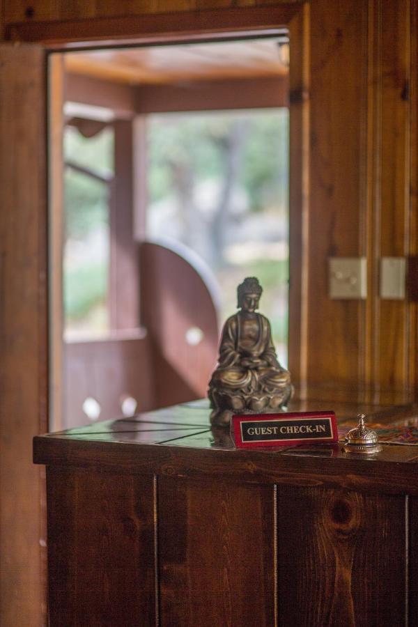 Quiet Mind Lodge, Spa & Retreat Sequoias Kernville Exteriör bild
